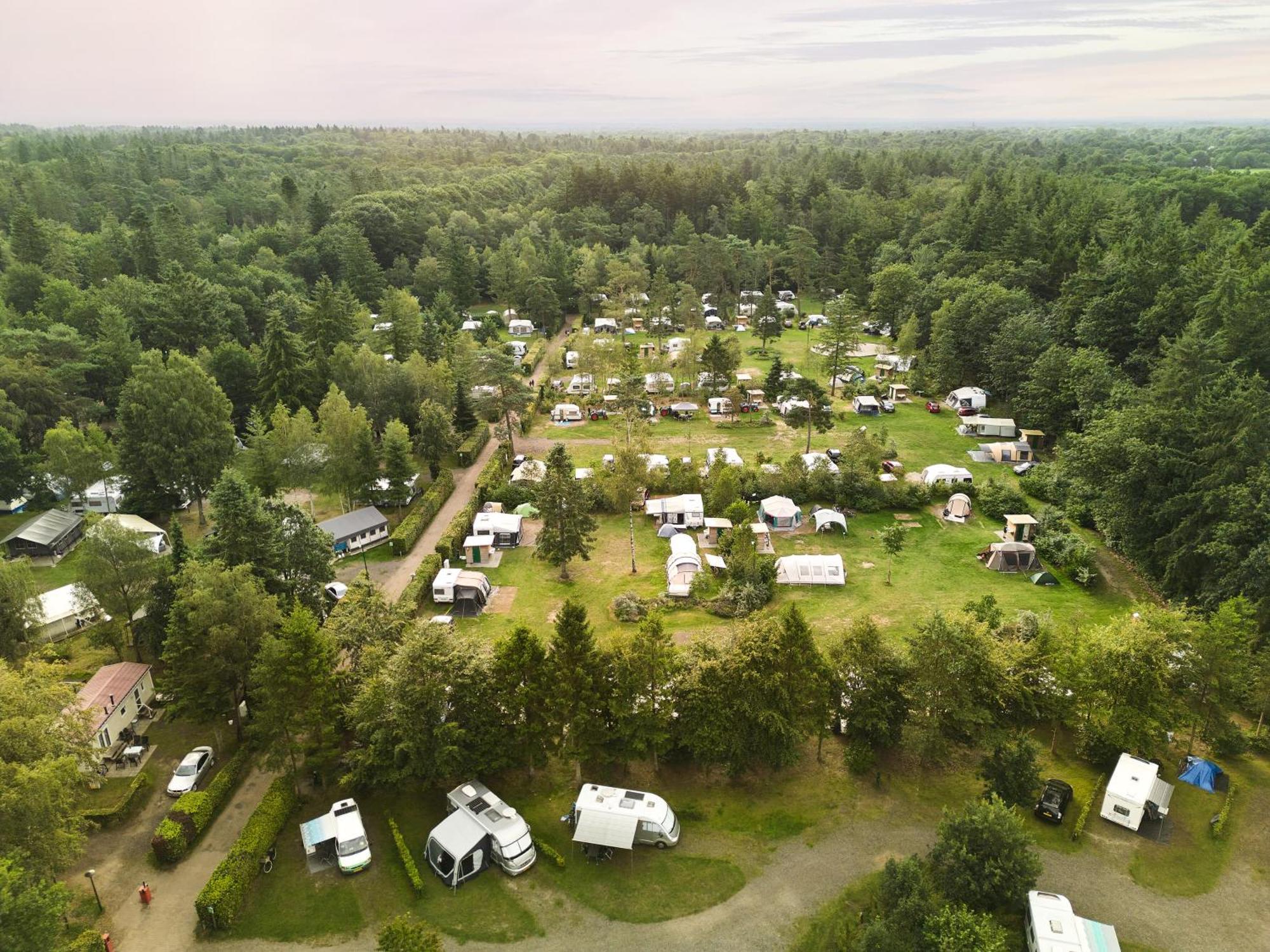 Rcn De Jagerstee Hotell Epe Exteriör bild
